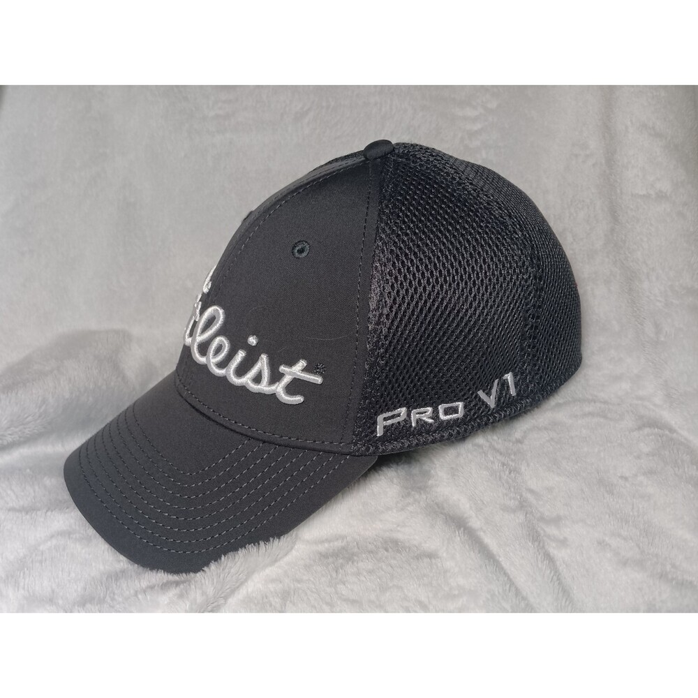 Titleist Footjoy FJ Pro V1 Grey White Embroidered Golf Hat Size Small/ Medium - Picture 2 of 5